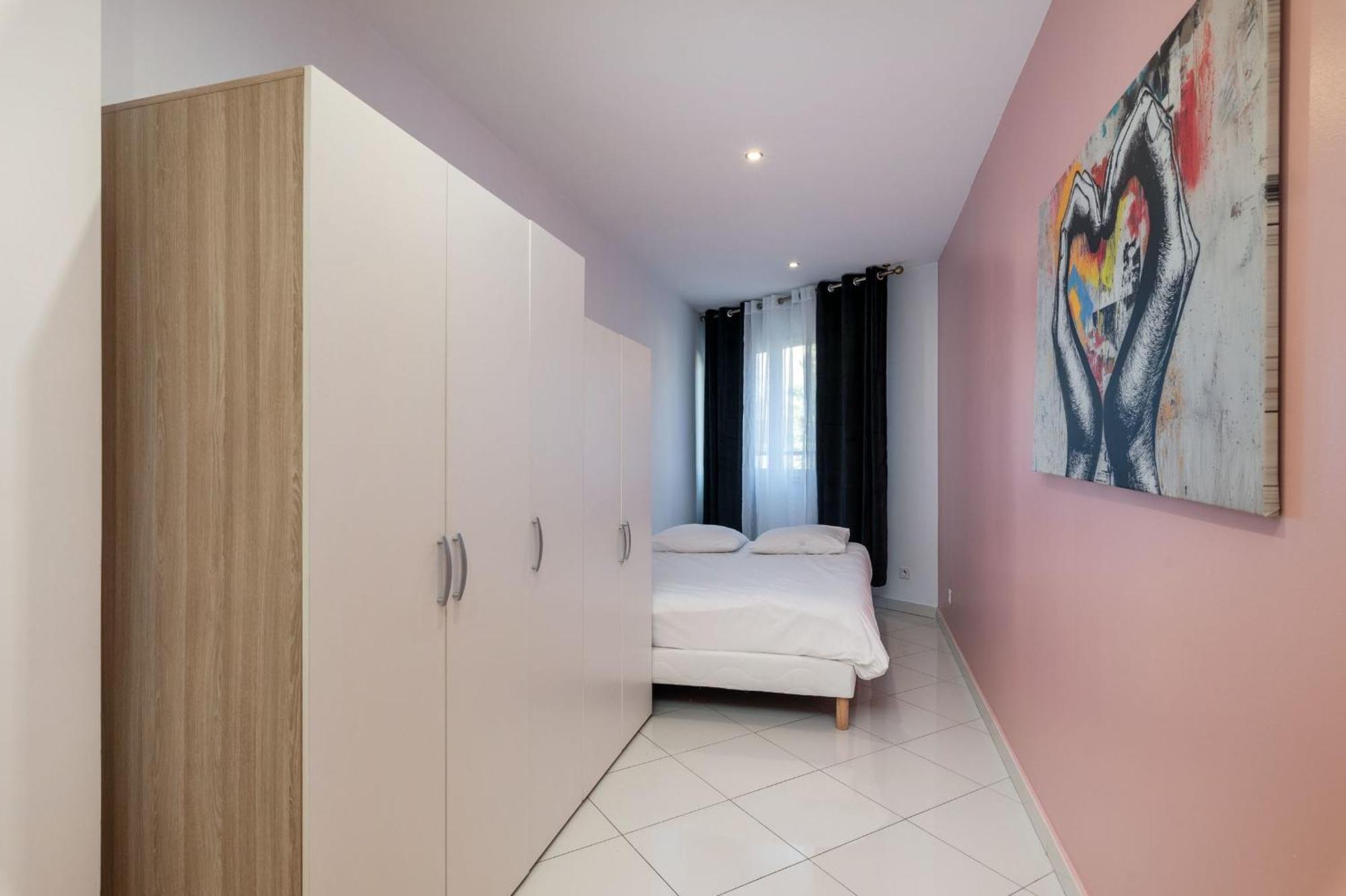 Maison Frappaz - 4 Bedrooms With Garden Villeurbanne Bagian luar foto