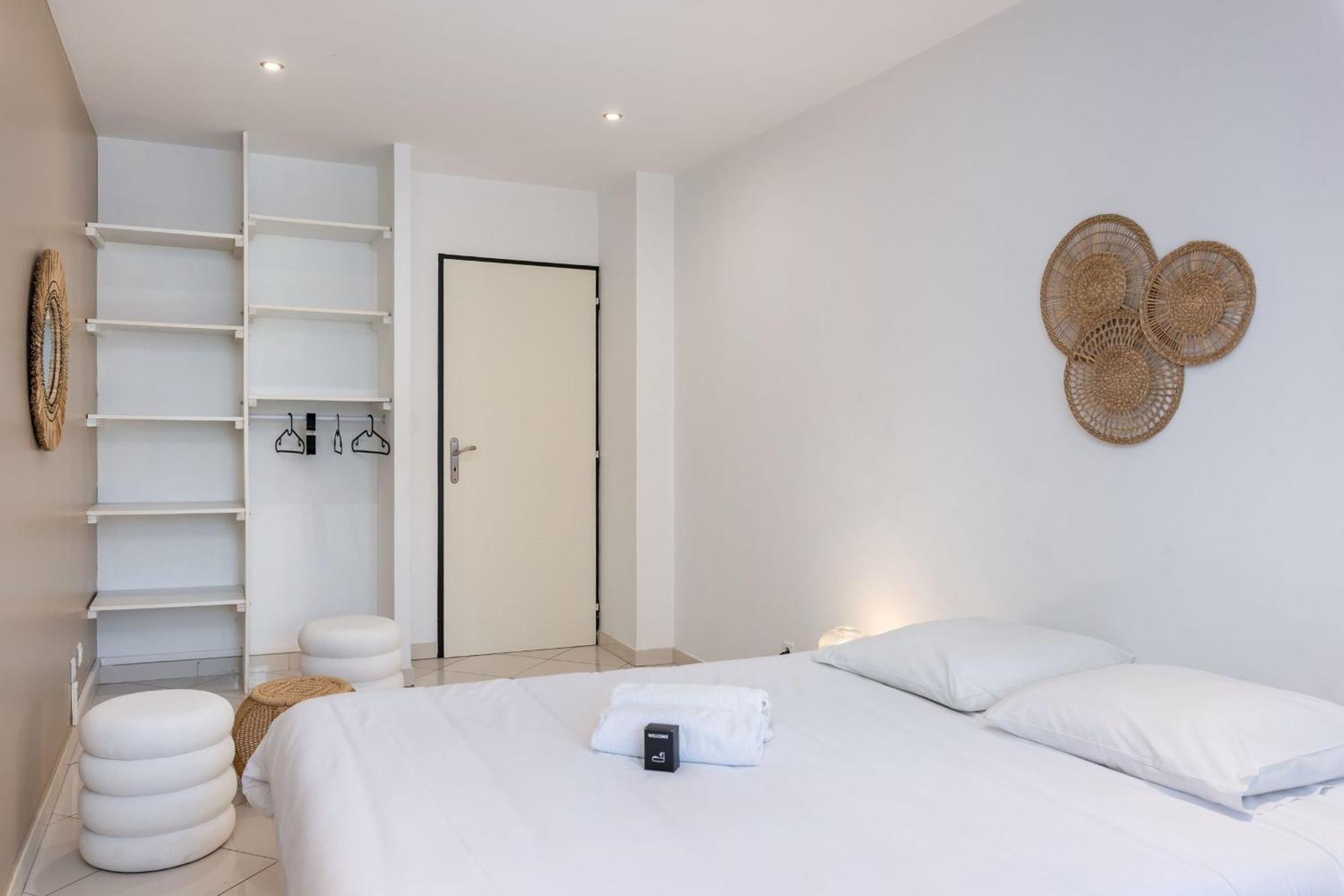 Maison Frappaz - 4 Bedrooms With Garden Villeurbanne Bagian luar foto