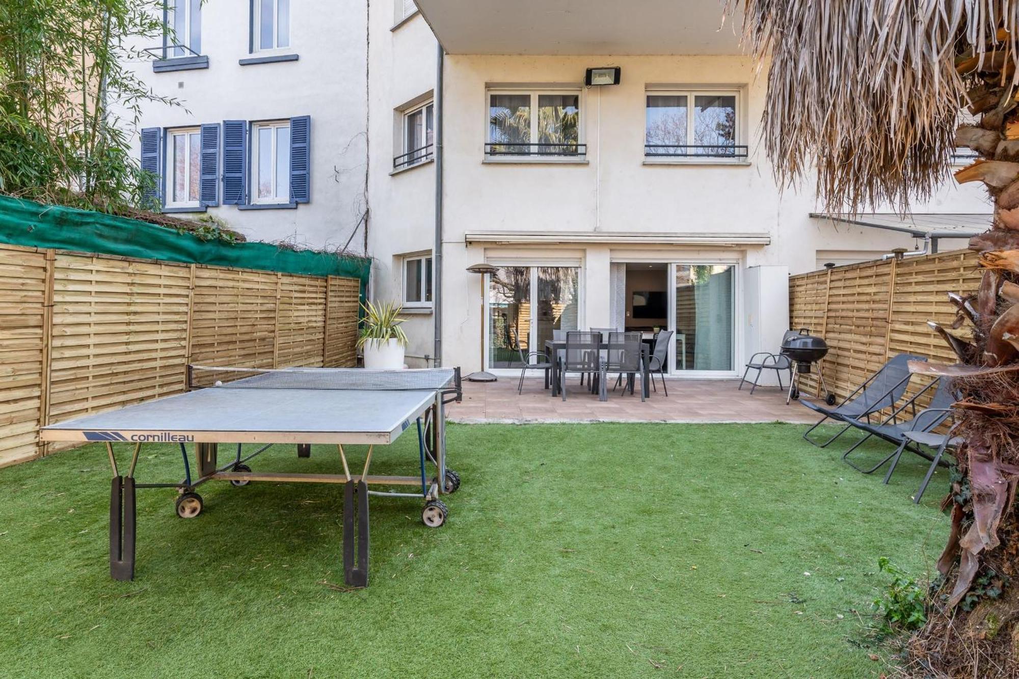 Maison Frappaz - 4 Bedrooms With Garden Villeurbanne Bagian luar foto